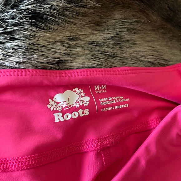 Roots Capris - Picture 2 of 3